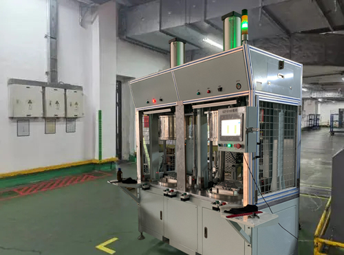 Progetto di ispezione delle perdite di guscio in fusione di alluminio automatico in Cina
